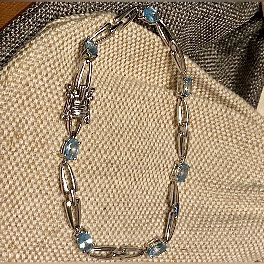 Sterling Silver Topaz Links Bracelet
